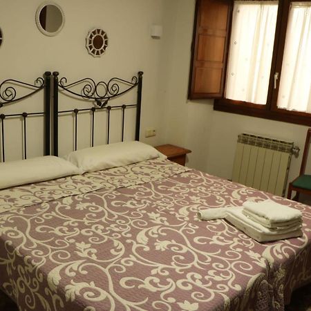 Hostal La Alberca Ла-Альберка Экстерьер фото
